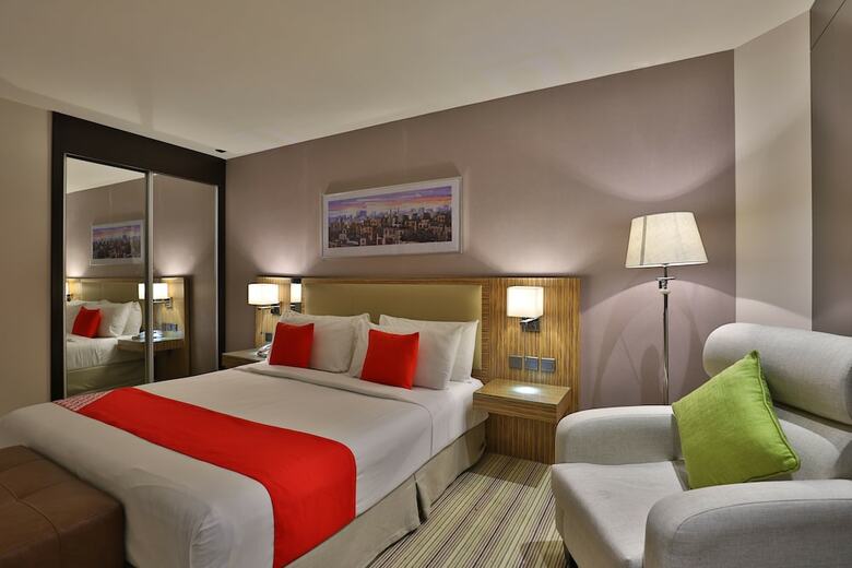 Capital O 237 Andalusia Hotel
