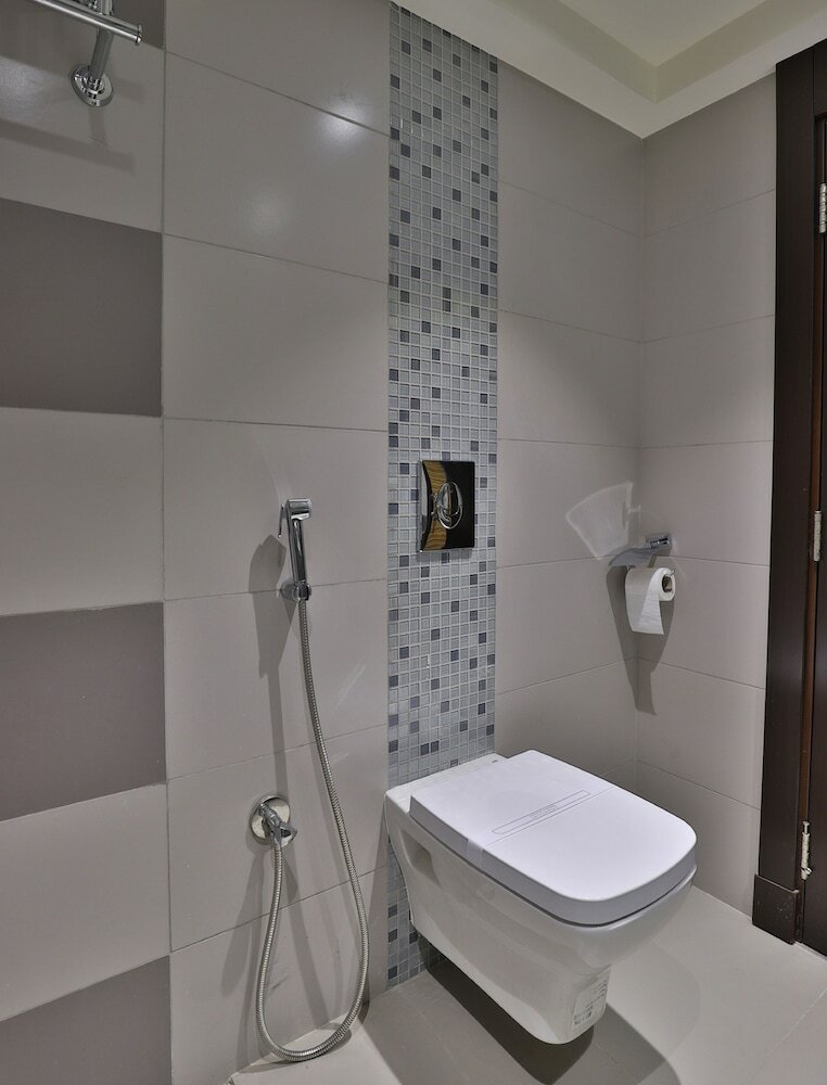 Capital O 237 Andalusia Hotel