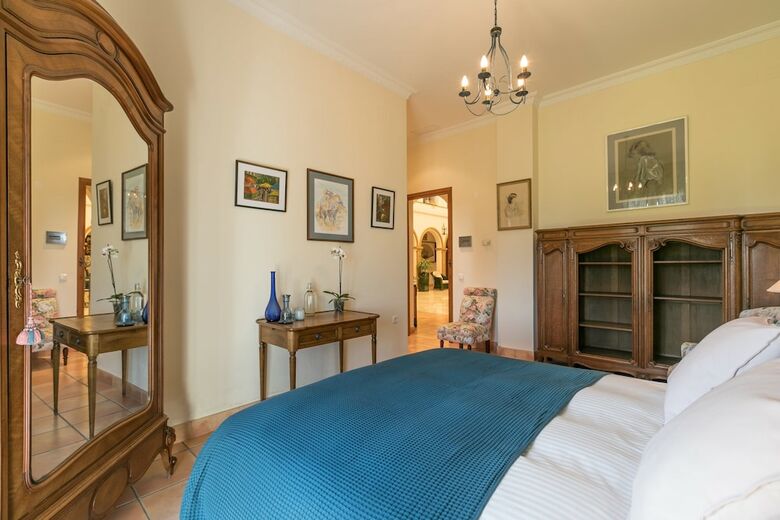 Hotel Hacienda Las Tres Ni�as