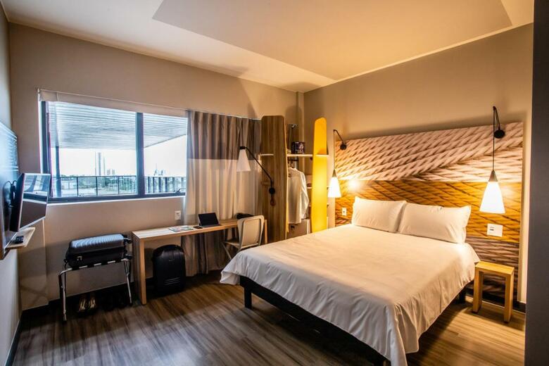 Hotel Ibis Palmas Avenida Jk