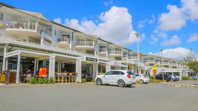 Ala Moana Beach House
