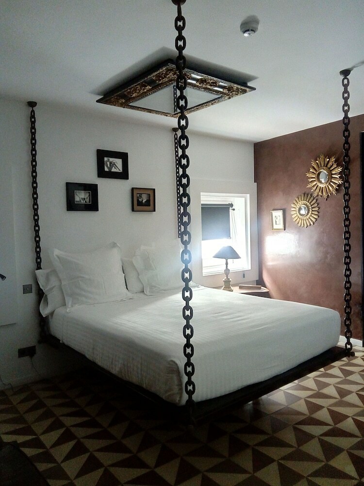 Hotel Hospeder�a Diez Y Seis