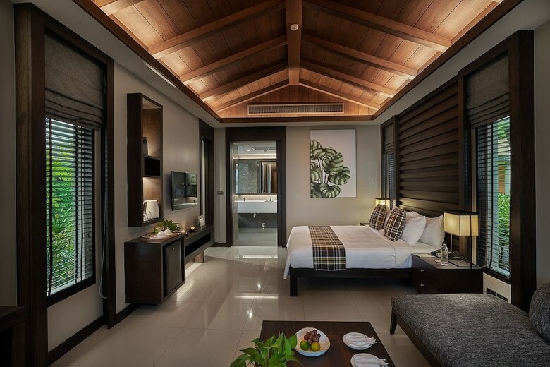 Hotel Khanom Beach Resort & Spa