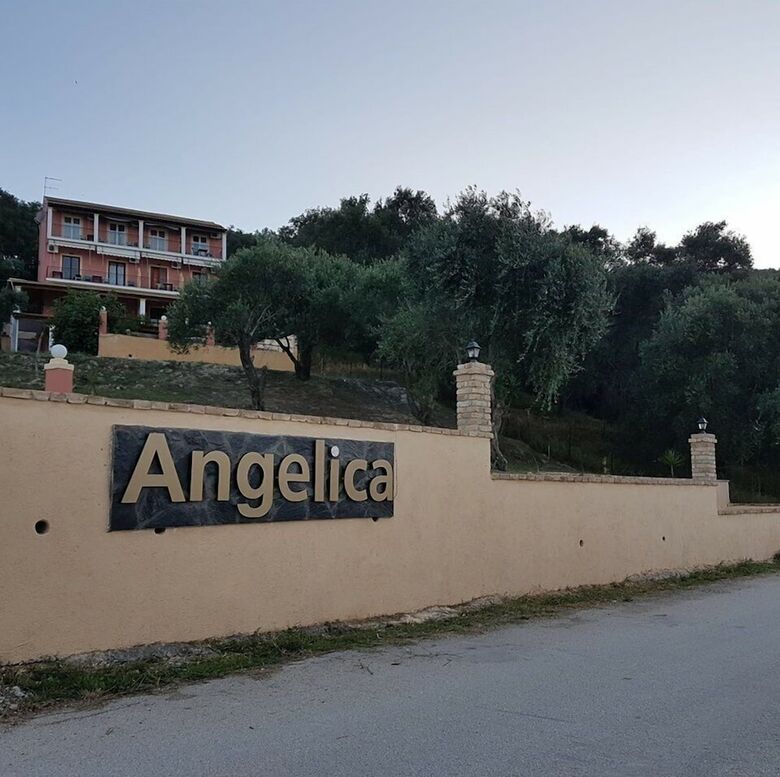 Angelica Rooms & Apartments