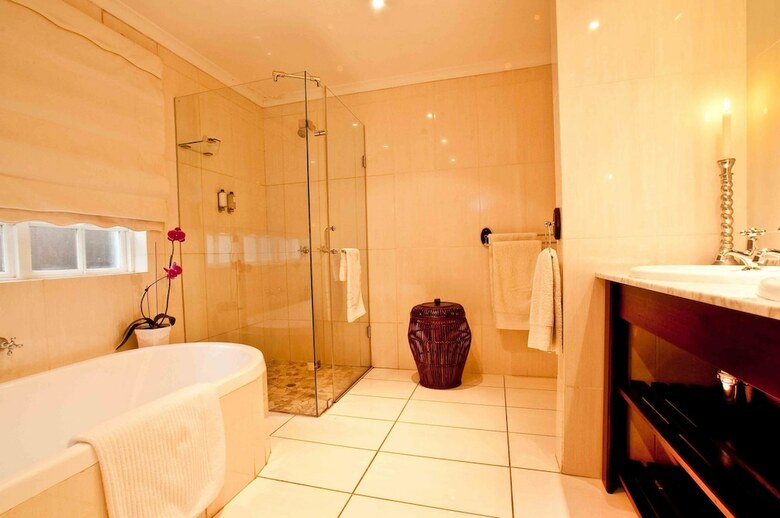 Bed & Breakfast Manaar House