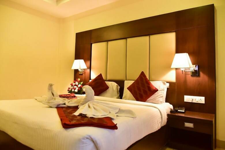 Hotel Golden Castle