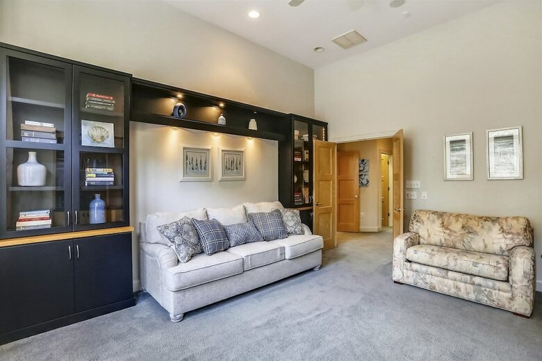 Sea Lane 29