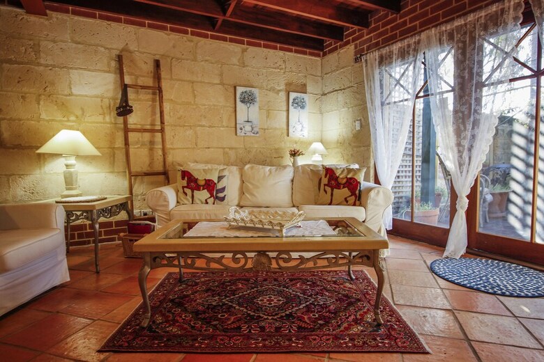 Country Cottage In Perth