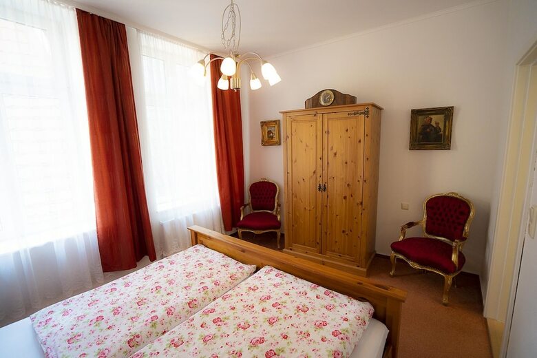 Apartamentos Pension Am Dom