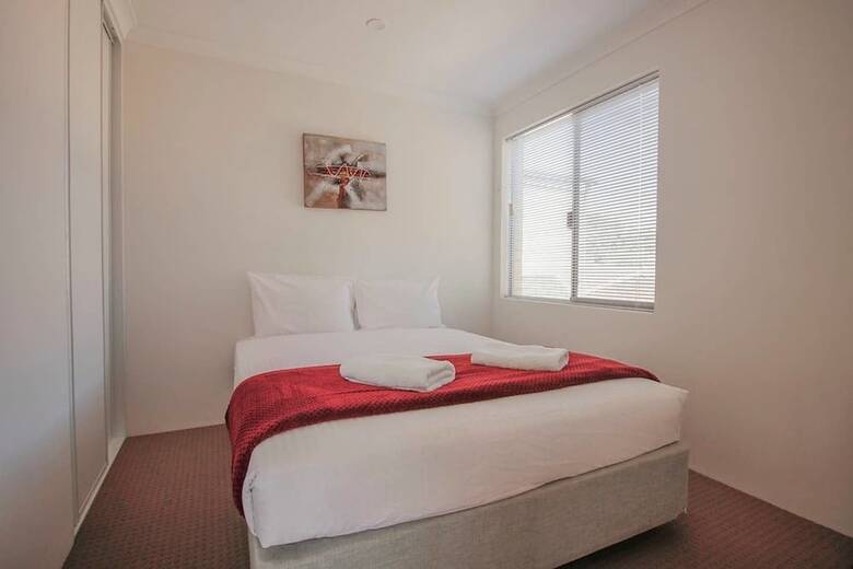 Osborne Park Home (Osborne Park Home)