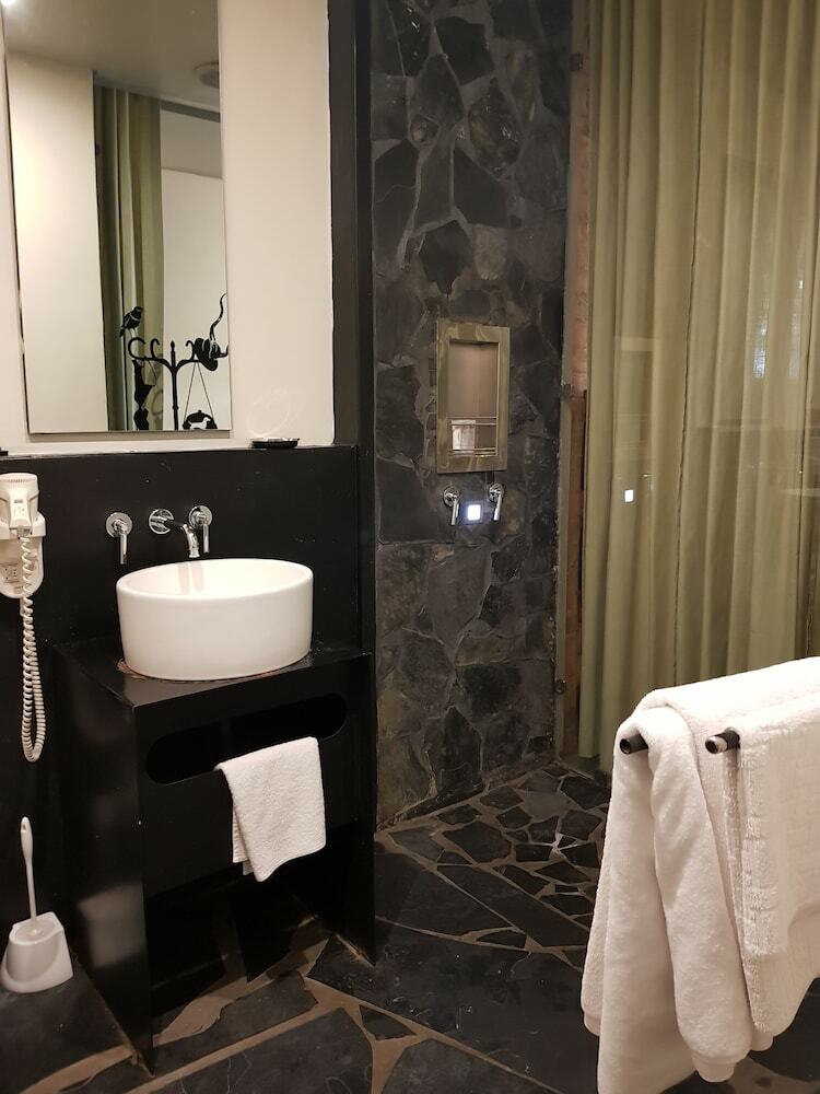 Hotel The Concierge