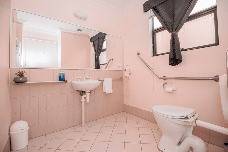 Central Perth Apartment