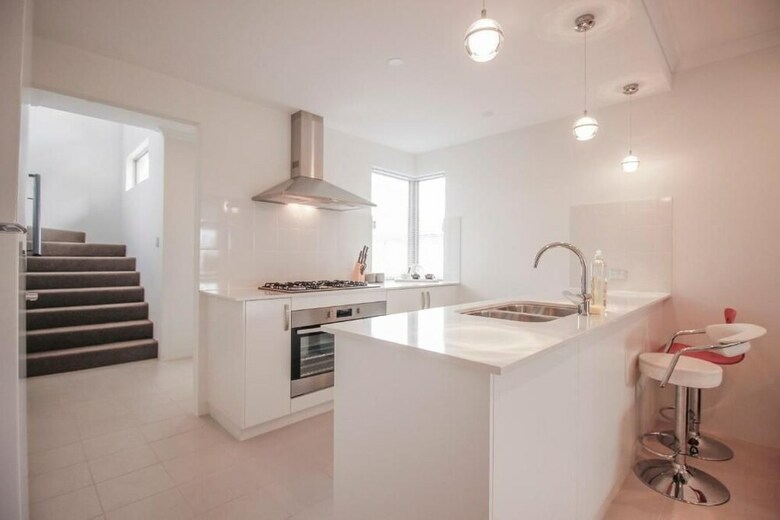 Osborne Park Home (Casa Blanca)