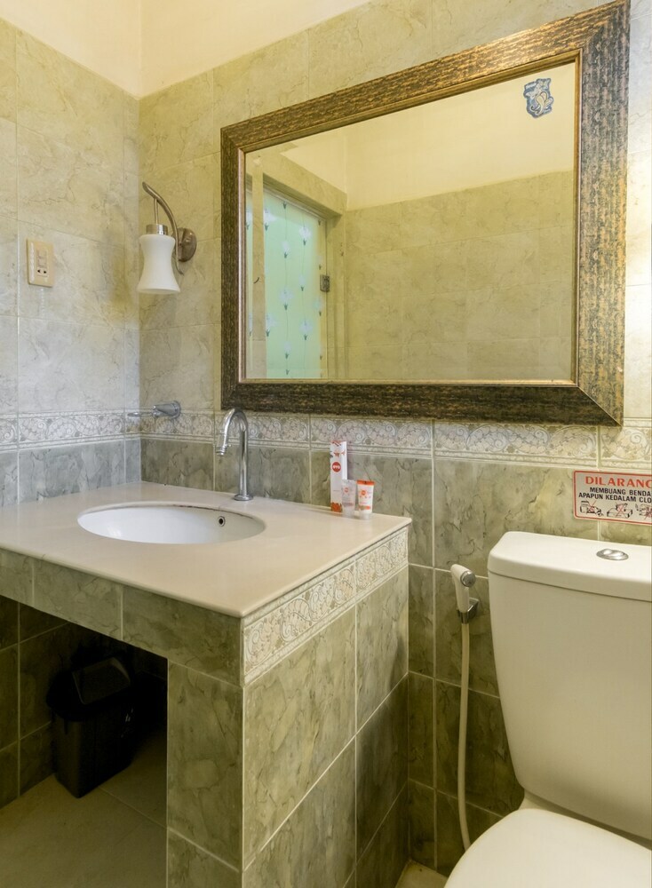 Hotel Oyo 994 Huber Apartment