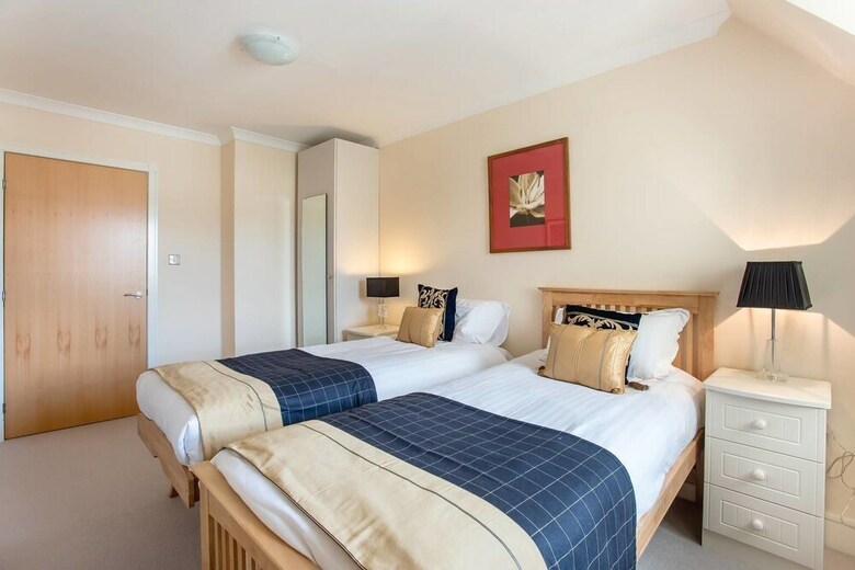 Apartamentos City Centre 3bed/3bath With Parking & Elevator!