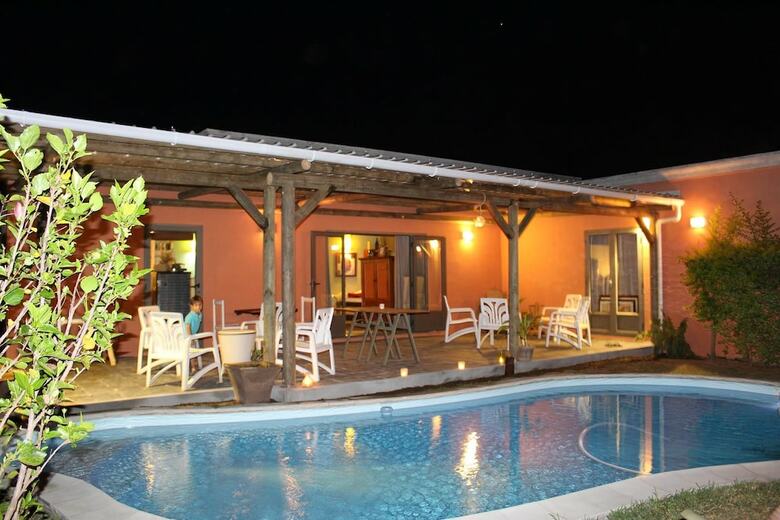 Hotel Gite Des Acacias