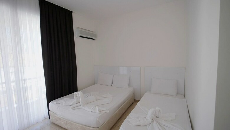 Bed & Breakfast Moonbow Beach Hotel