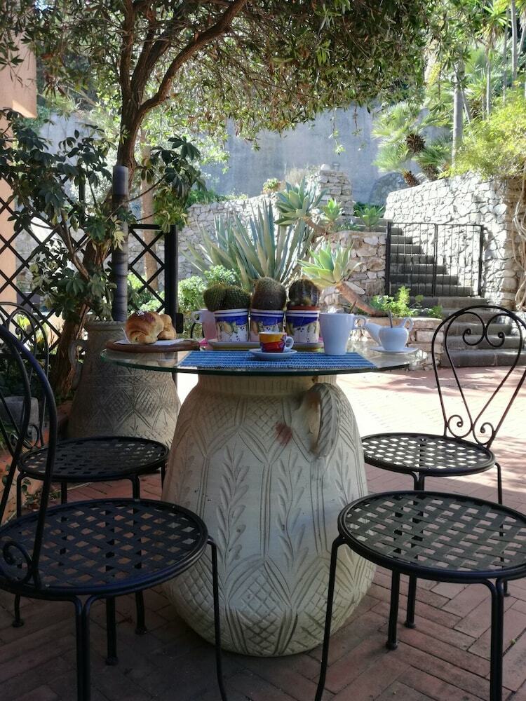 Hotel Villa Grande