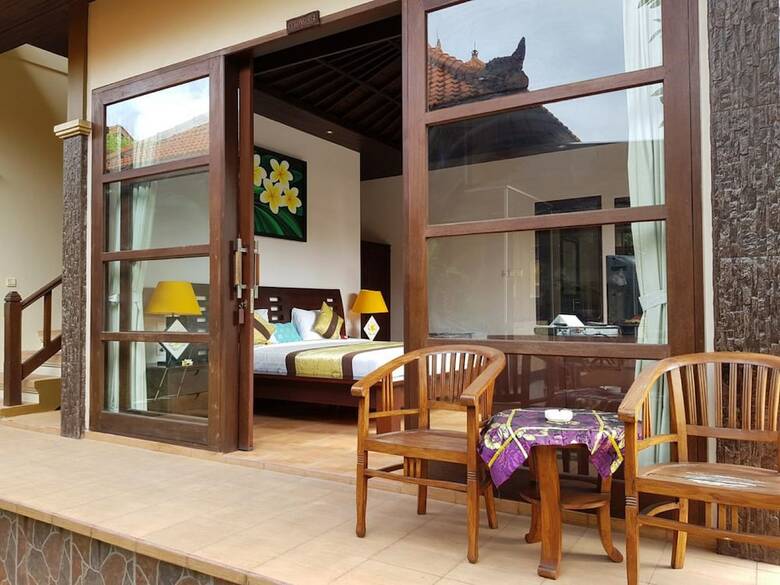 Bed & Breakfast D' Kubu Legian