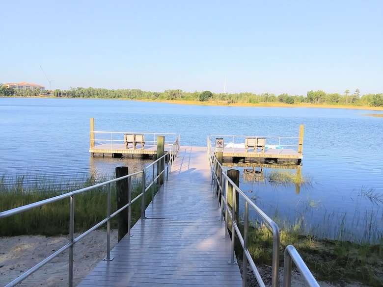 Grand Lake Resort