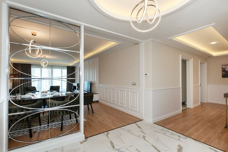Apartamentos Canbakkal Luxury Suites