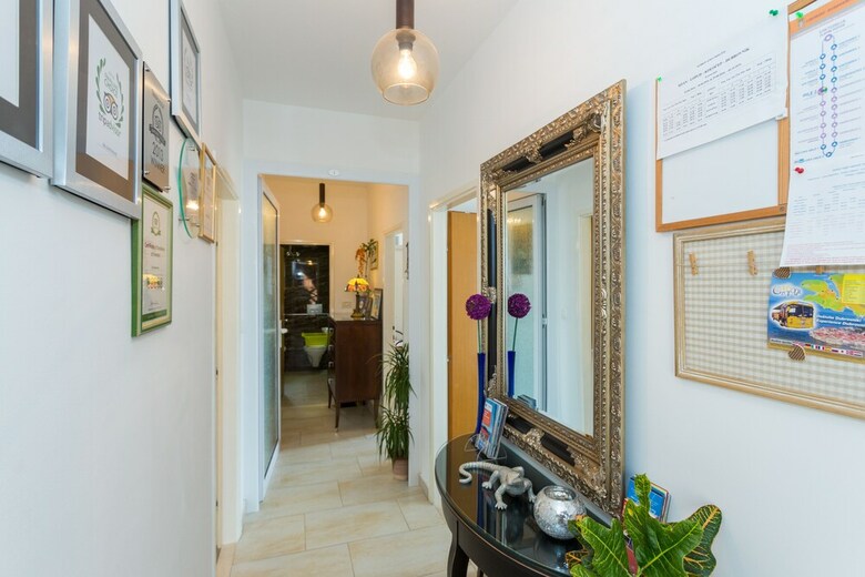 Hotel Guesthouse S&l