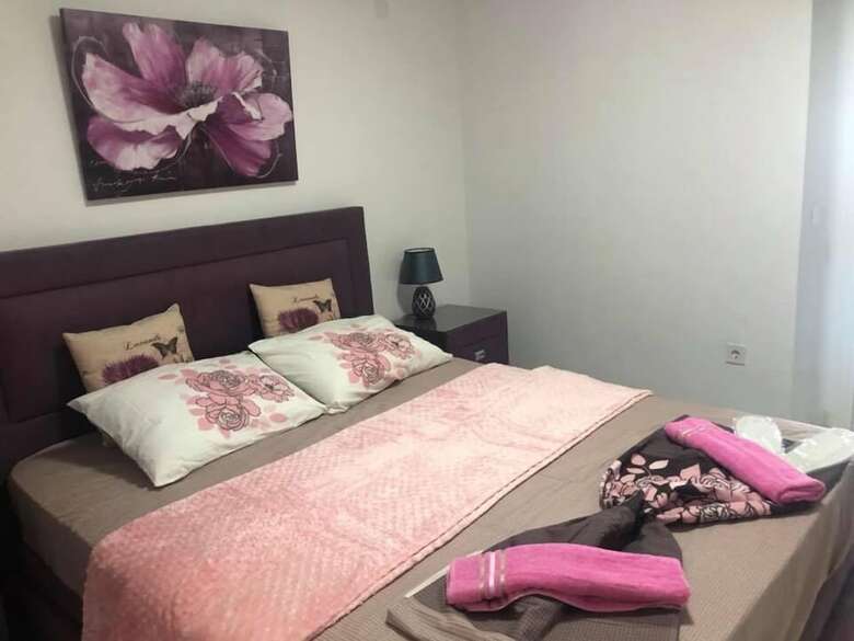 Sea Star Apartments