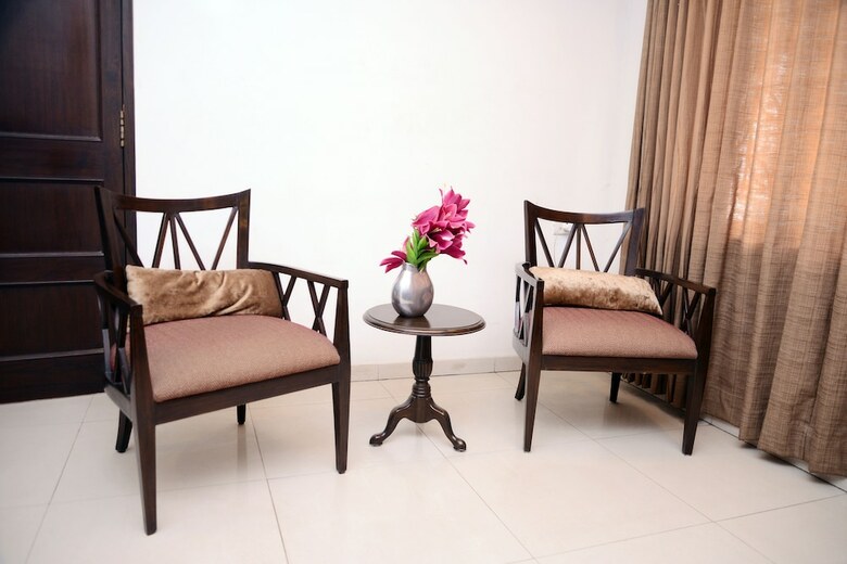 Hotel Jk Rooms 146 Check Inn Service Apartment