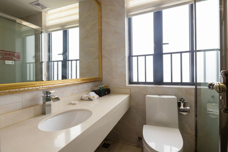 Shenzhen Senzhirun Hotel