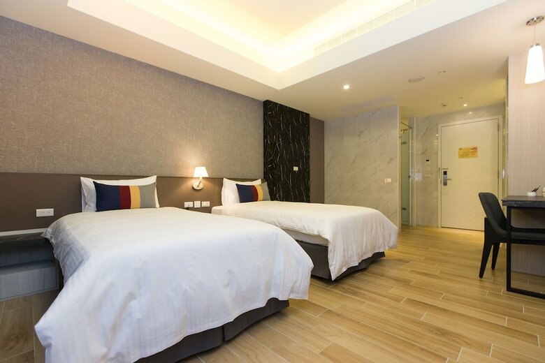 F Hotel Luzhou Taipei