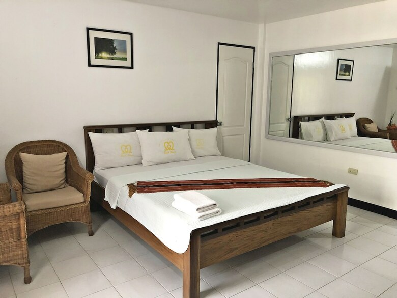 Hotel Mindorinne Oriental Beach Resort