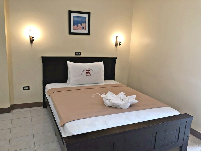 Hotel Mindorinne Oriental Beach Resort
