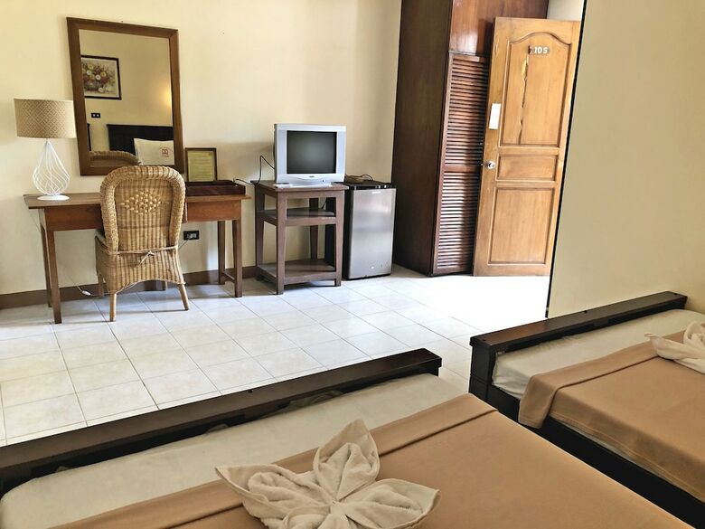 Hotel Mindorinne Oriental Beach Resort