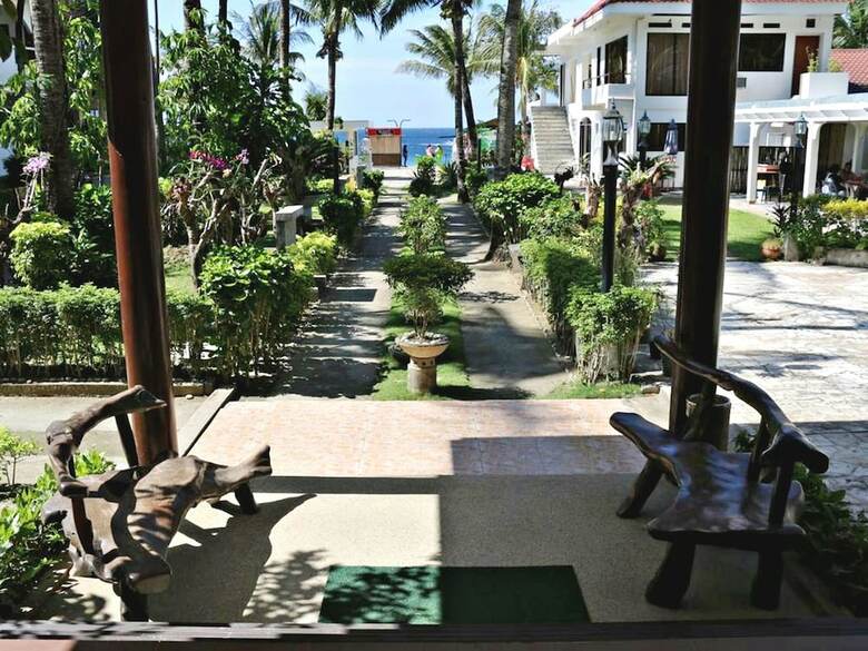 Hotel Mindorinne Oriental Beach Resort