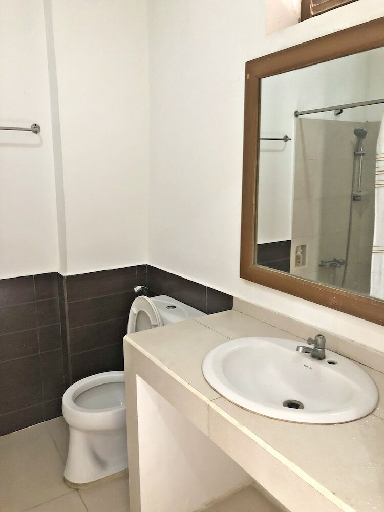 Hotel Mindorinne Oriental Beach Resort