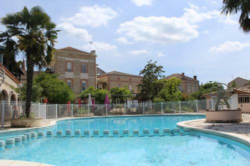 Hotel H�tel R�sidence Larroque