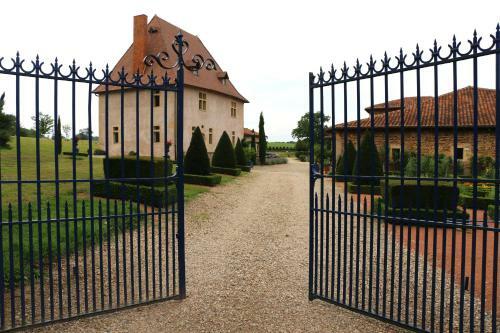 Bed & Breakfast Manoir De Malfarat