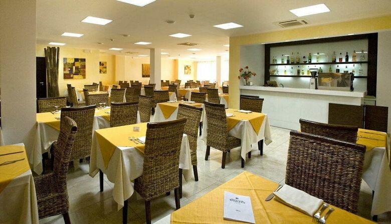 Hotel Club Ravezzo