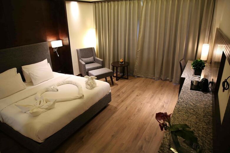 Hotel Hariyali Resort