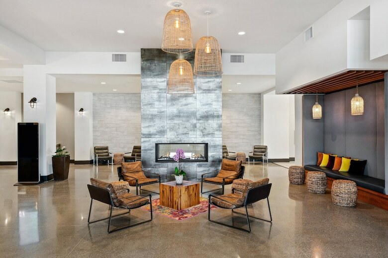 Hotel Indigo Everett - Waterfront Place
