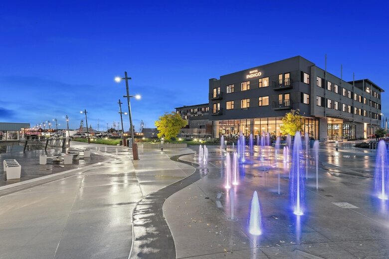 Hotel Indigo Everett - Waterfront Place