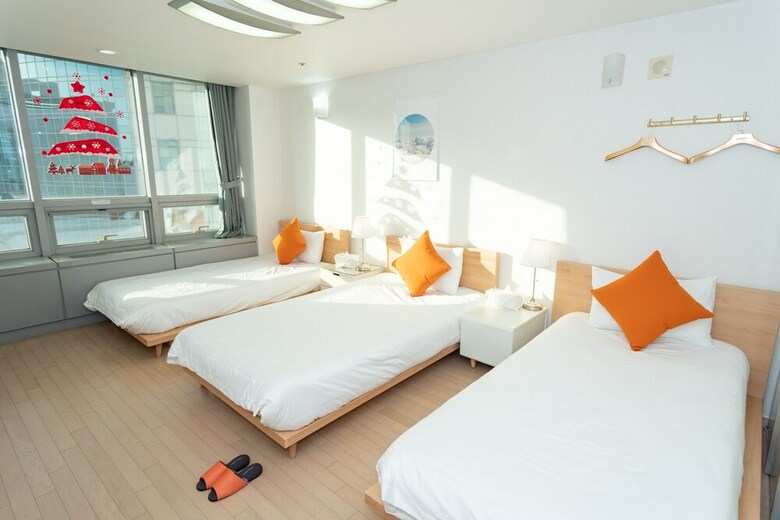Incheon Airport Capsule Hotel No.1