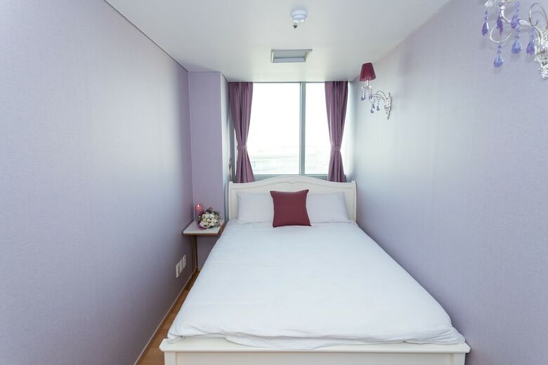 Incheon Airport Capsule Hotel No.1