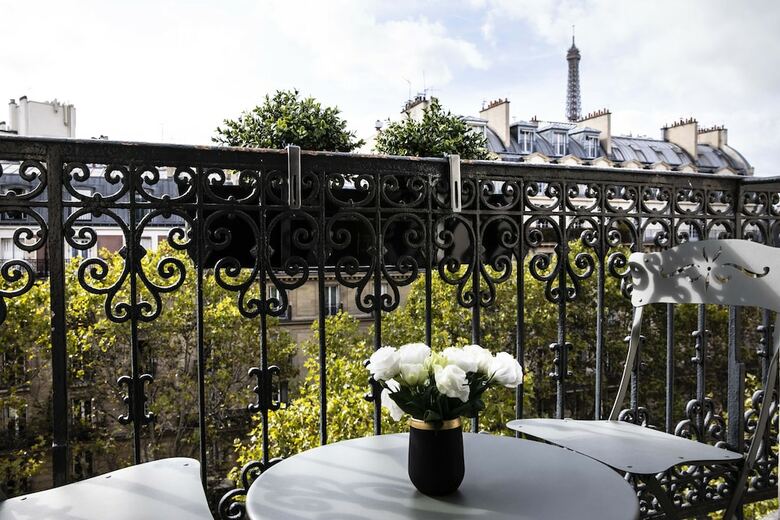 Hotel Rayz Eiffel