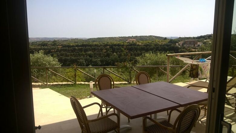 Villa Gioielli In Val Di Noto