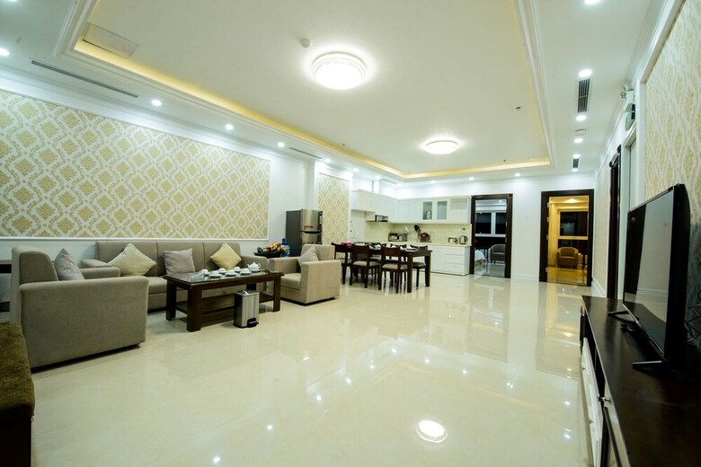 Aparthotel The Shine Office And Apartment