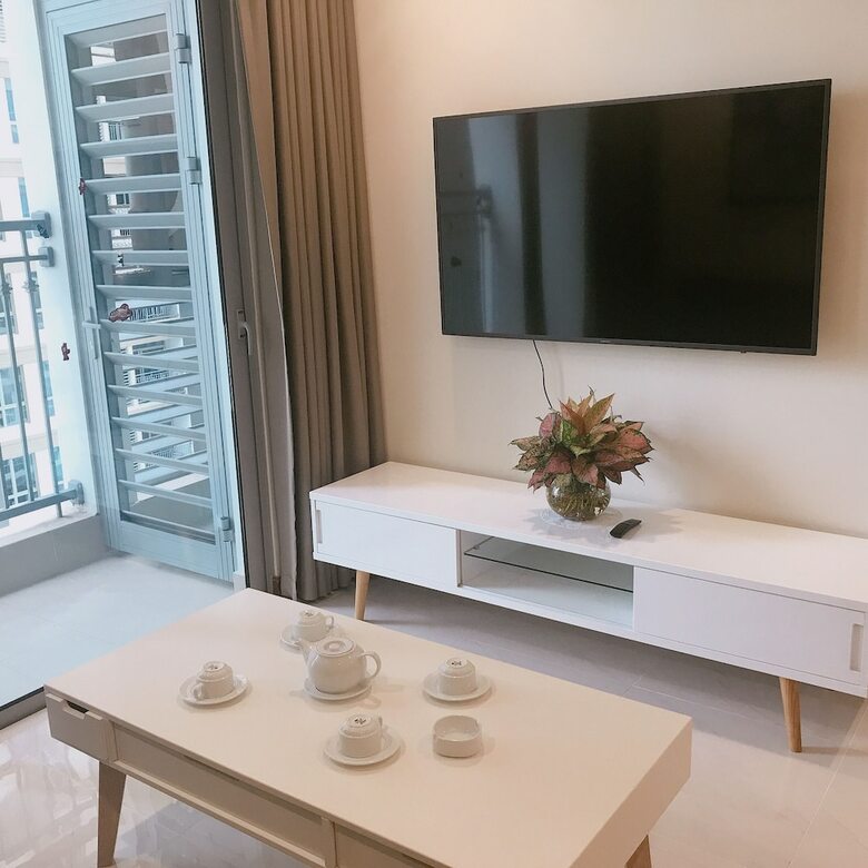 Tom Apartment At Vinhomes Central Park