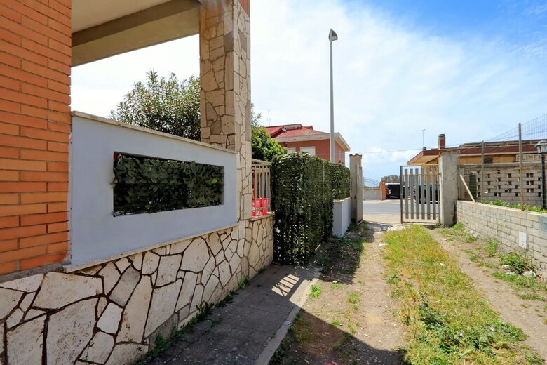 Torvajanica Meduse Apartment