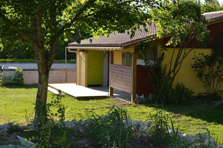 Camping Le Petit Lion - Lodges Bois