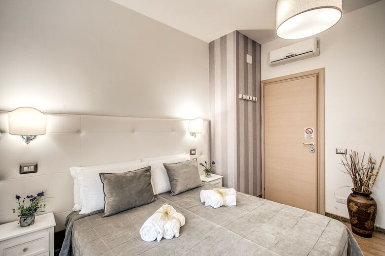 Santamaggiore Inn
